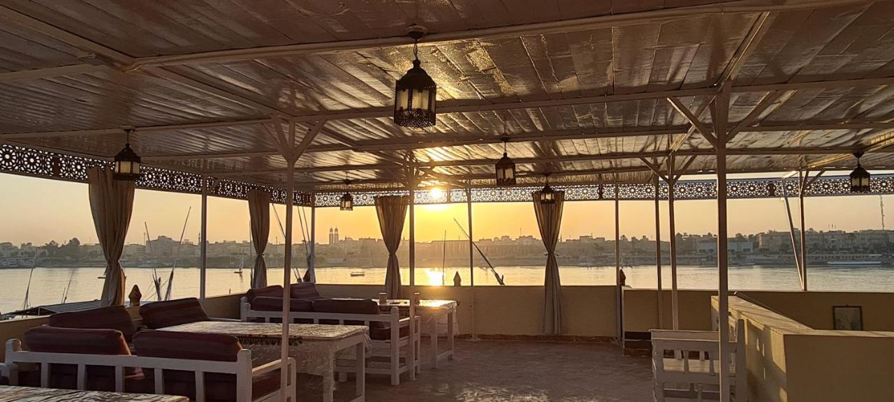 Senmut Luxory Rooms Exterior foto