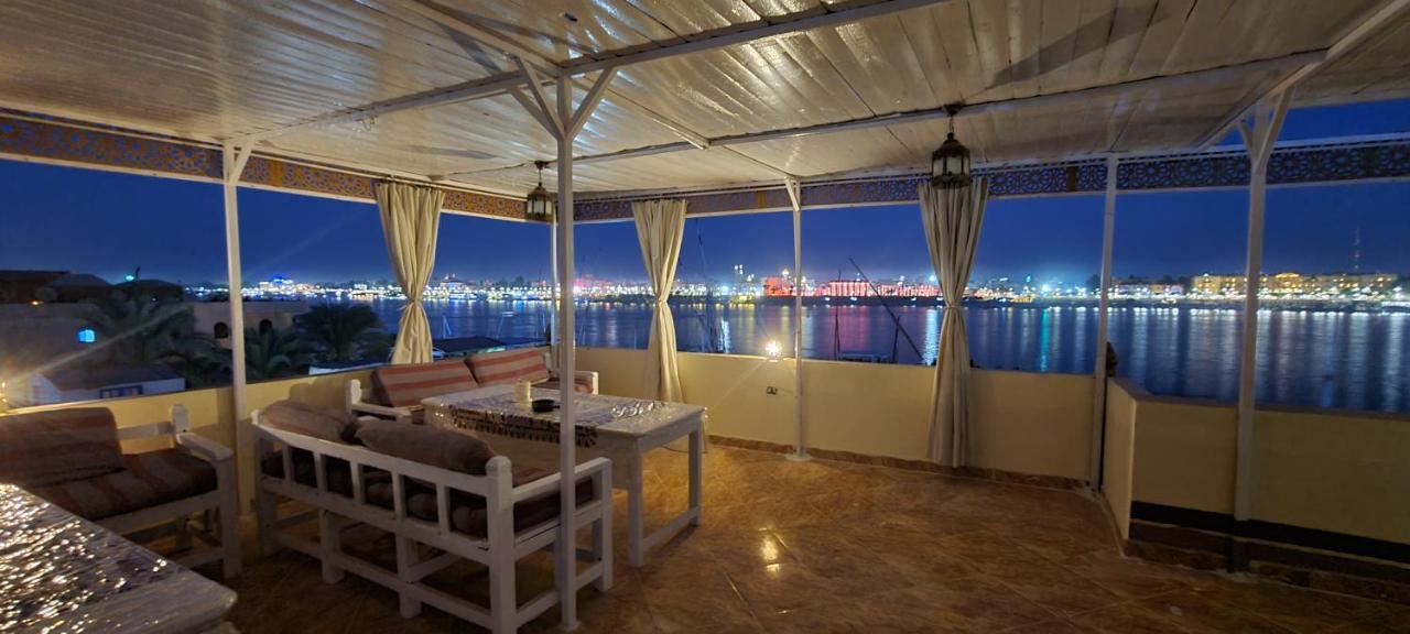 Senmut Luxory Rooms Exterior foto