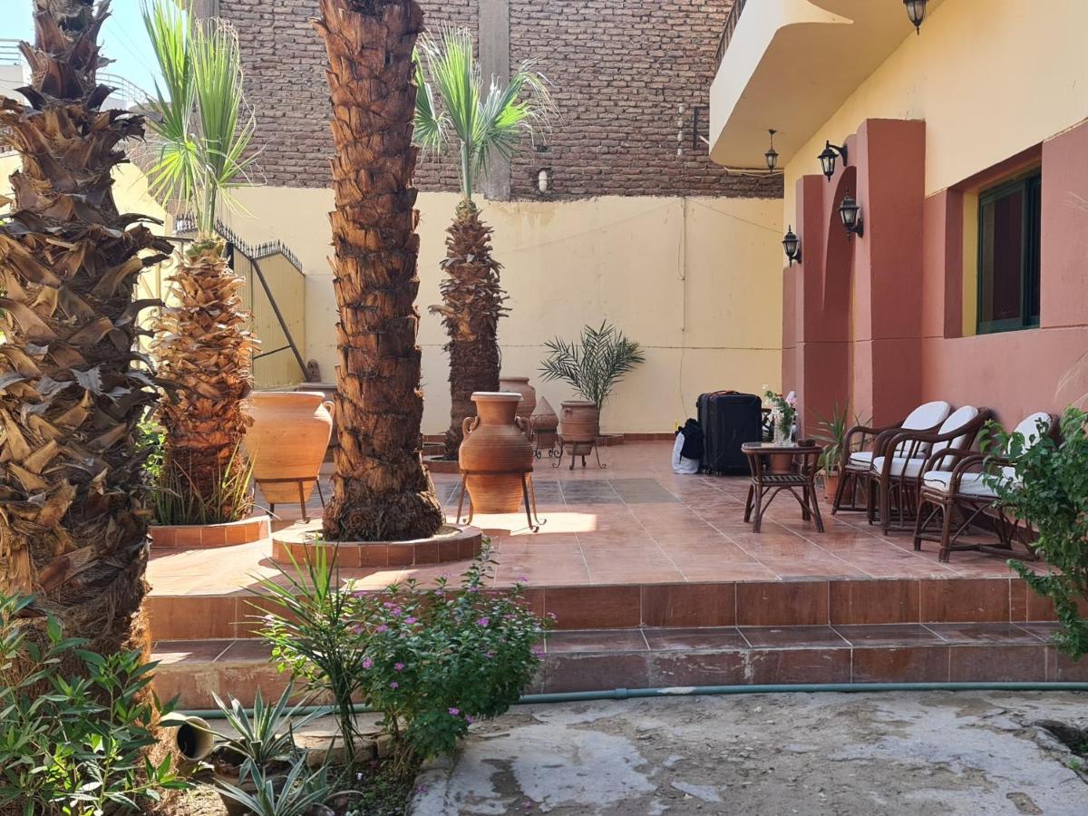 Senmut Luxory Rooms Exterior foto